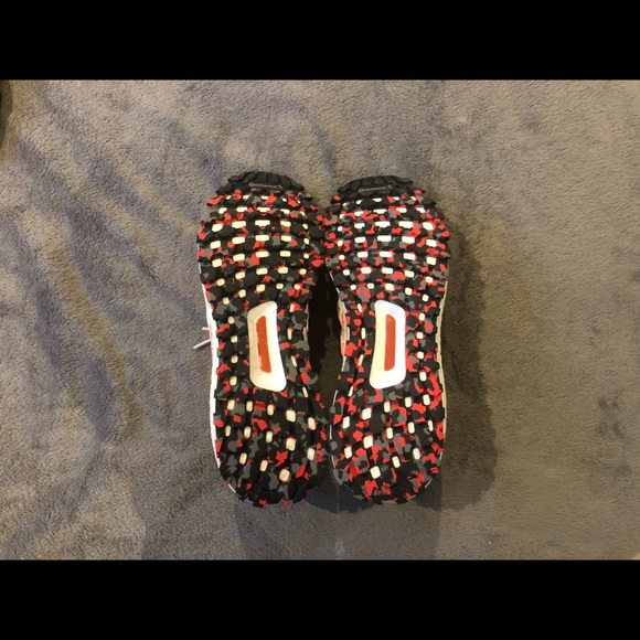 UltraBoost All Terrain 'Candy Cane' - Picture 4 of 4